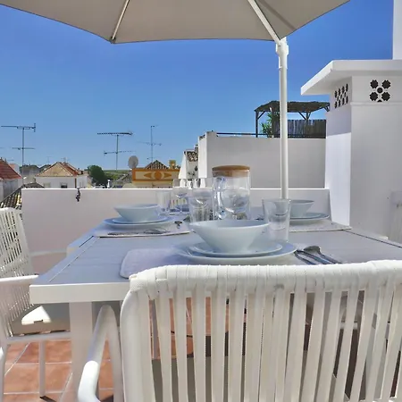 Escape To A Terrace Over Tavira's History 펜션 타비라