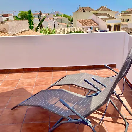 Escape To A Terrace Over Tavira's History 펜션 *