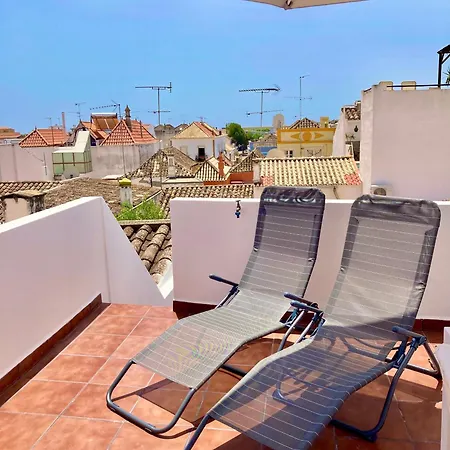 Escape To A Terrace Over Tavira's History 타비라