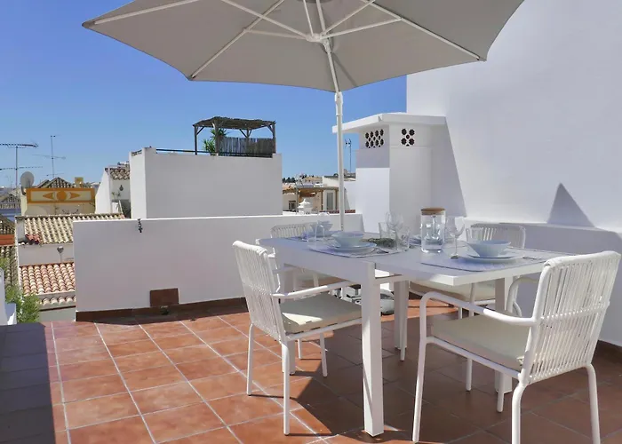 Escape To A Terrace Over Tavira's History 度假居 *