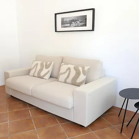 Dom wakacyjny Escape To A Terrace Over Tavira's History Tavira